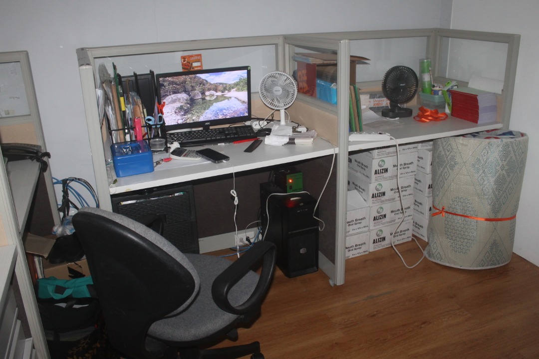 Modular Office Table, Furniture & Home Living, Office Furniture ...