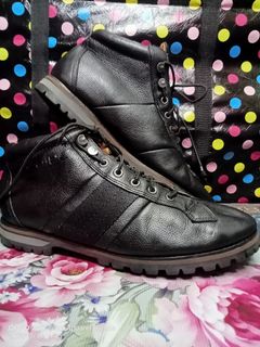 (Category: ) located in . Submitted by mi.apparel (Listing ID 1196777828, Image 1). Description: .