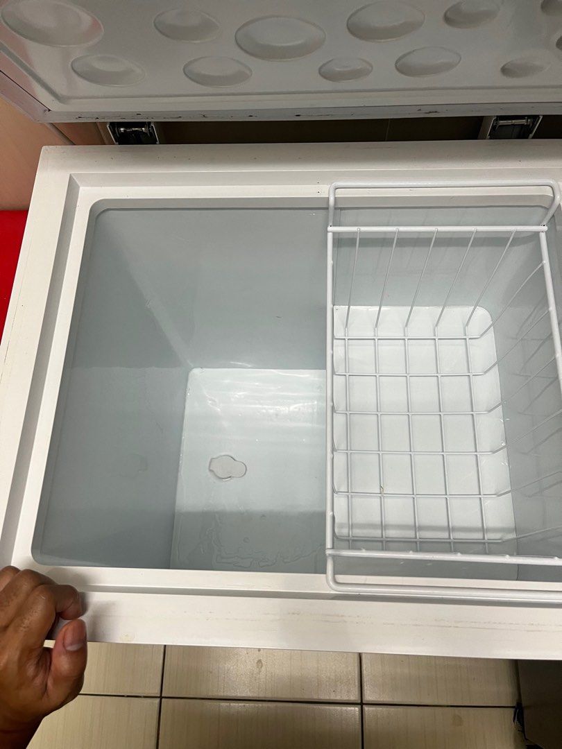 Chest Freezer 60L, TV & Home Appliances, Kitchen Appliances