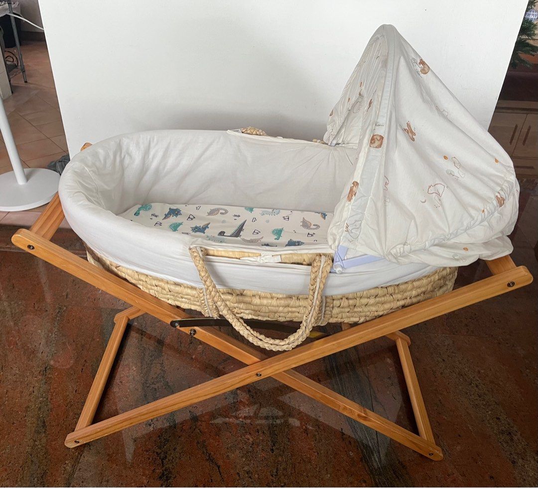Moses basket with stand, Babies & Kids, Baby Nursery & Kids Furniture