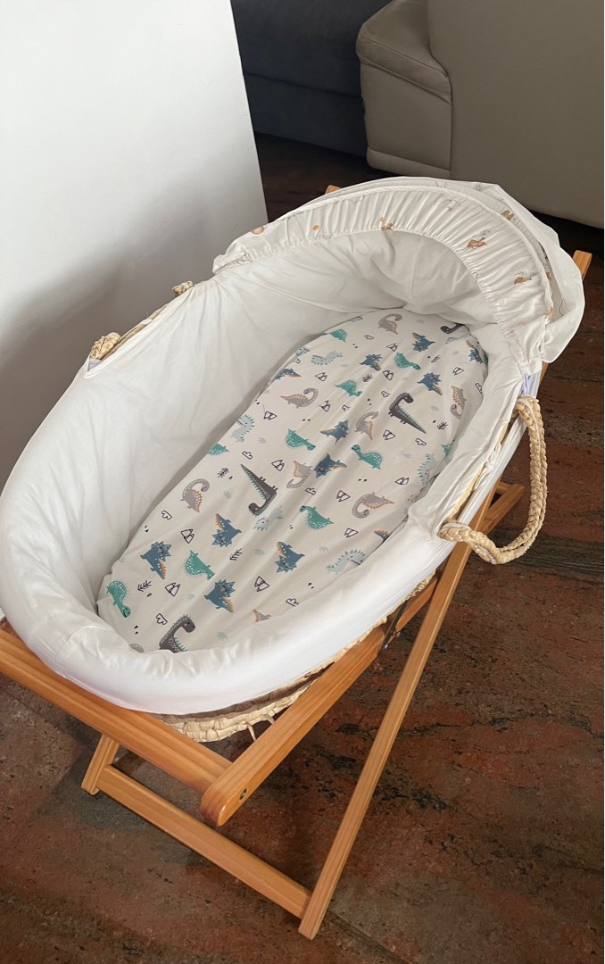 Moses basket with stand, Babies & Kids, Baby Nursery & Kids Furniture