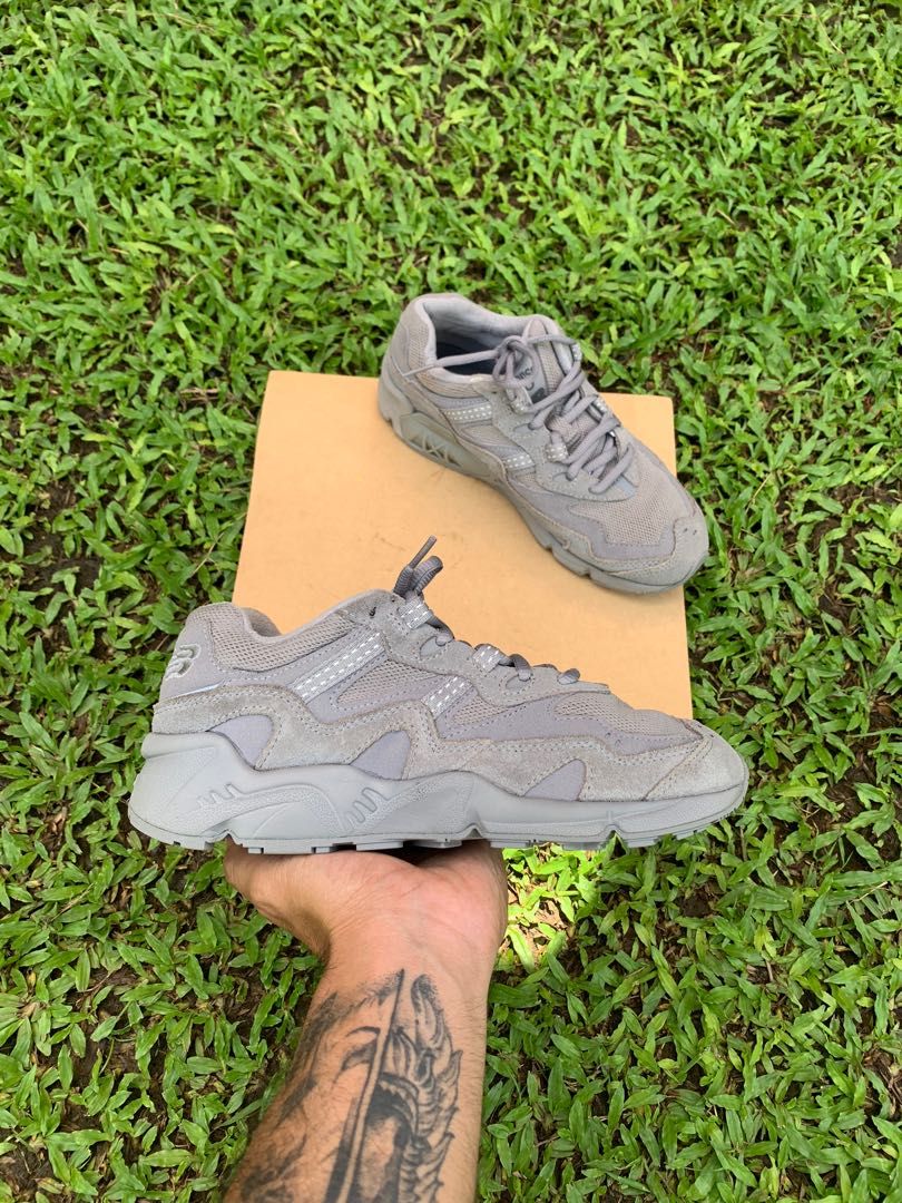 New balance yeezy 2025