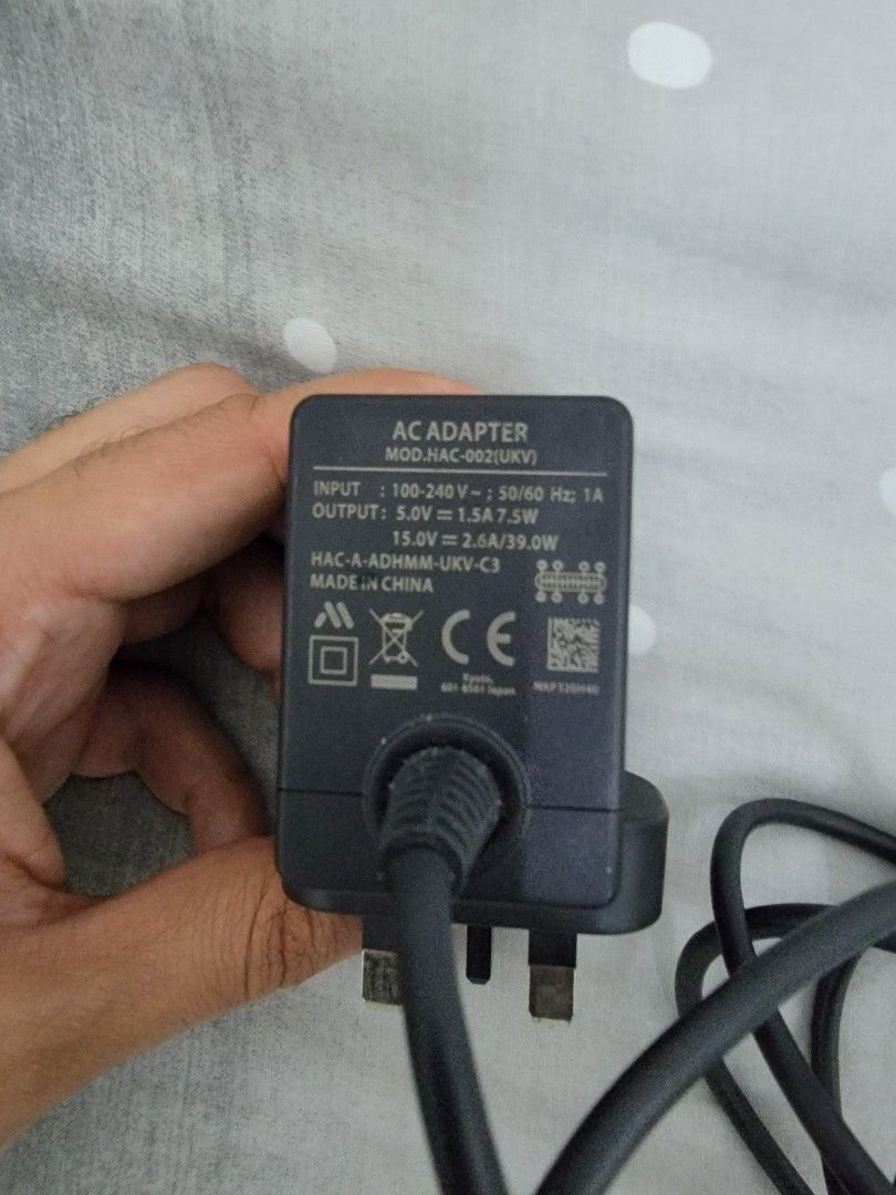 Nintendo switch 3 pin charger, Video Gaming, Gaming Accessories, Cables &  Chargers on Carousell