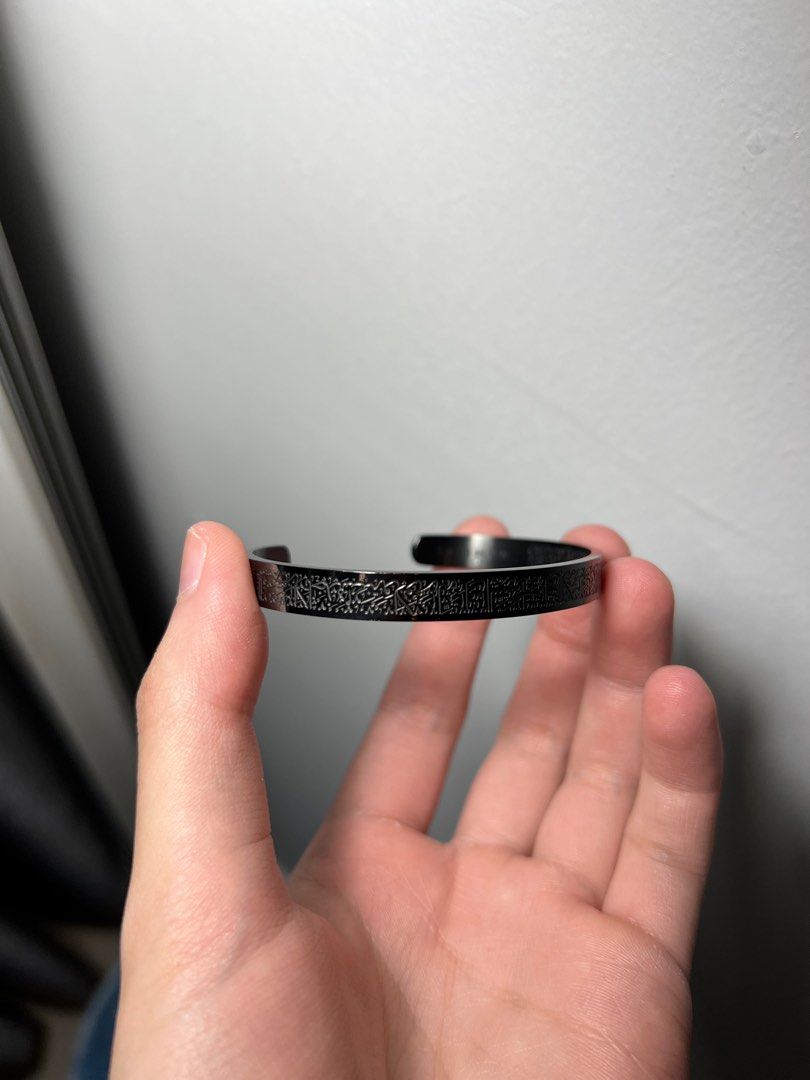 Nominal bracelet