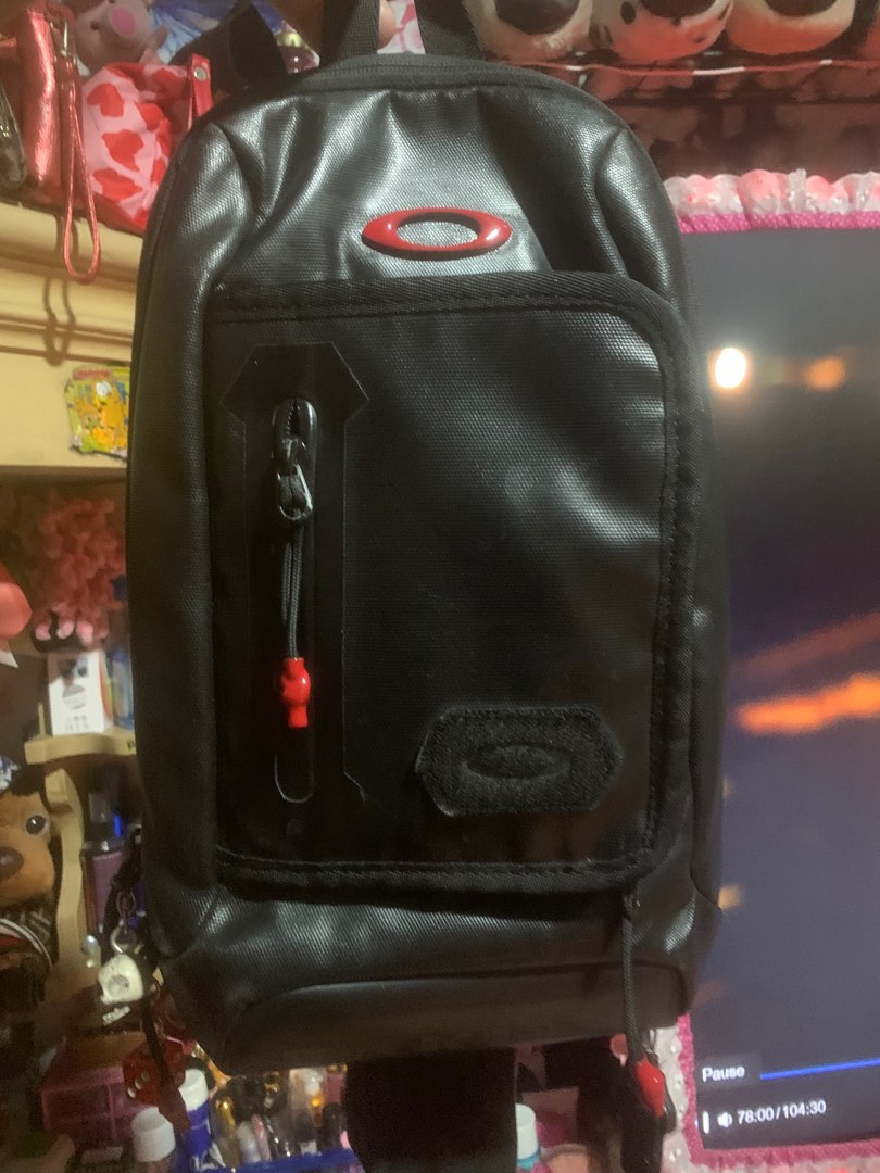 Oakley cross body bag, Men's Fashion, Bags, Sling Bags on Carousell