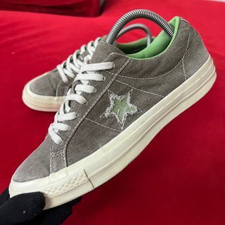 One star converse