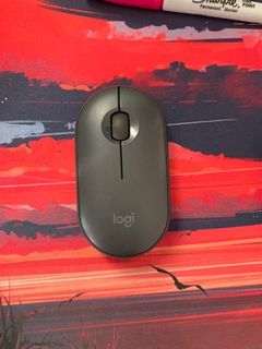 Original Logitech Pebble Mouse (Graphite/Gray)