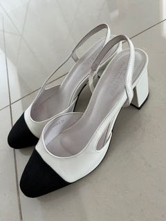 (Category: ) located in . Submitted by superholic (Listing ID 1196679435, Image 1). Description: .