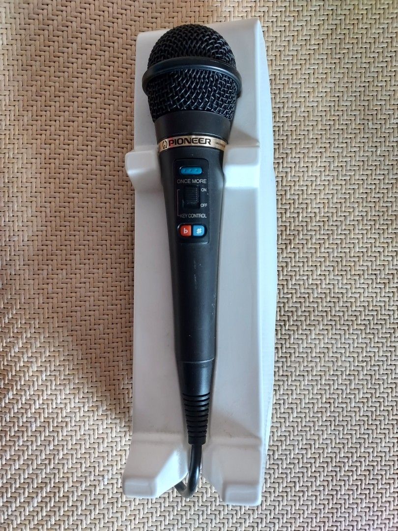 Pioneer Karaoke Change Key Microphone, 興趣及遊戲, 收藏品及紀念品, 古董收藏 Carousell
