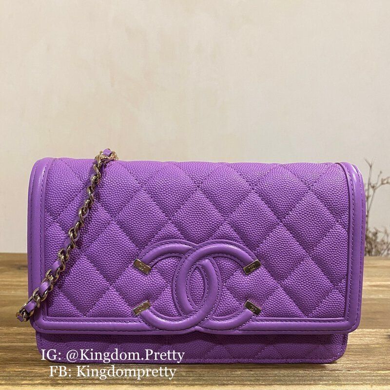 Pre-order Chanel Filigree Caviar Wallet On Chain Flap Bag CC Logo WOC Purple,  Luxury, Bags & Wallets on Carousell
