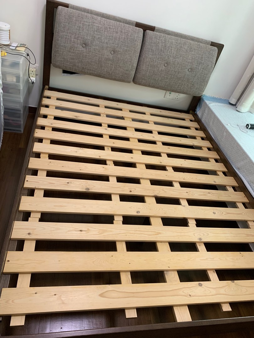 Queens size wooden bed frame, Furniture & Home Living, Furniture, Bed