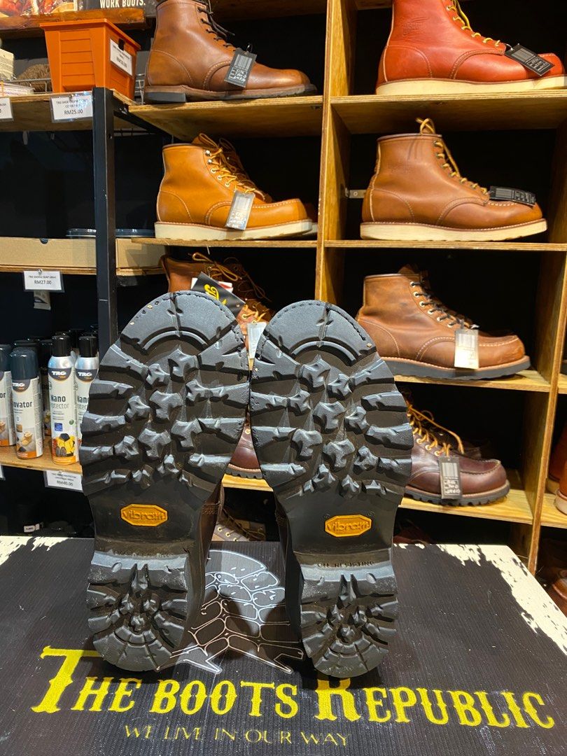 Red wing sales logger 442