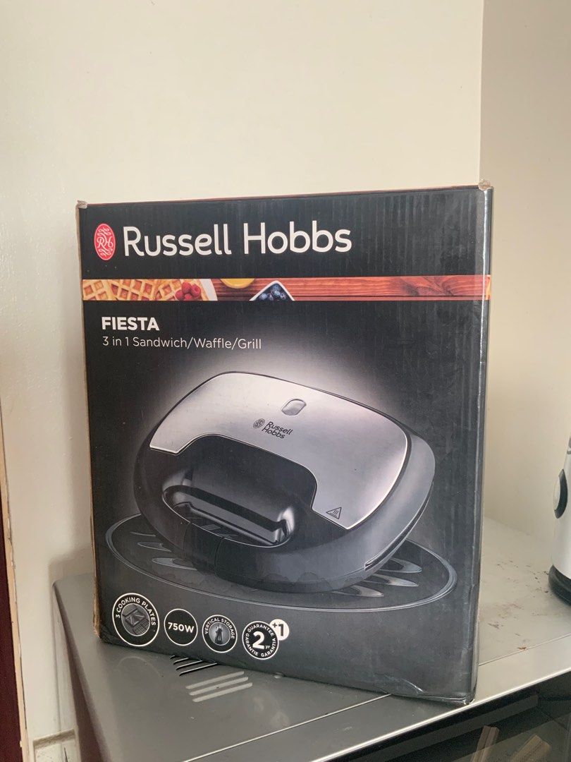 Russell Hobbs Sandwich maker 3 in 1, TV & Home Appliances, Kitchen