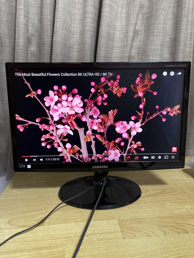 Samsung 19 inch Monitor Screen, Computers & Tech, Parts & Accessories