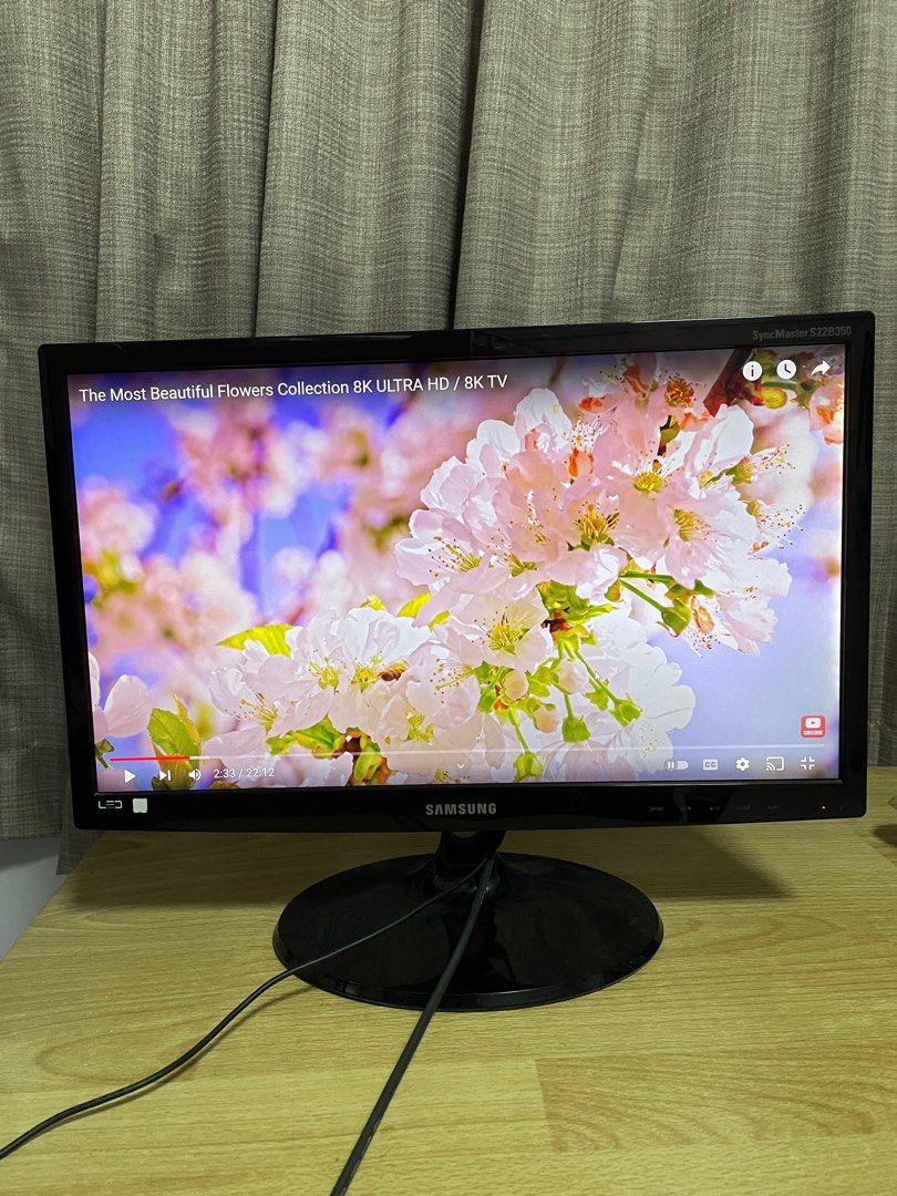 Samsung 19 inch Monitor Screen, Computers & Tech, Parts & Accessories