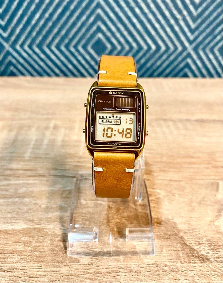 Sanyo calculator best sale watch