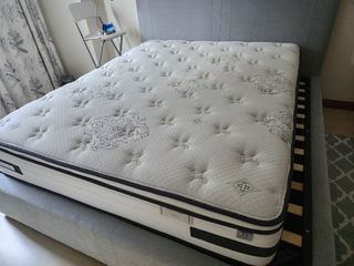 （分類：）位於 。 由 alokj25 提交（商品編號 1196674222，圖片 1）。簡介： 。
