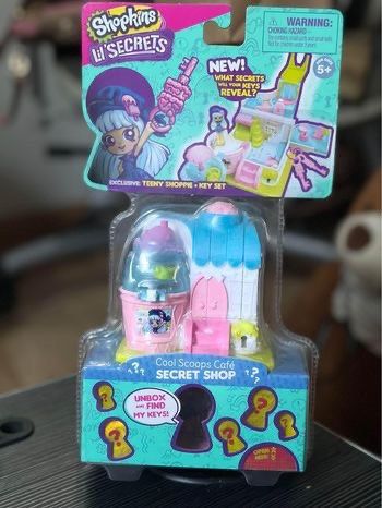 Shopkins lil secrets store cool scoops cafe