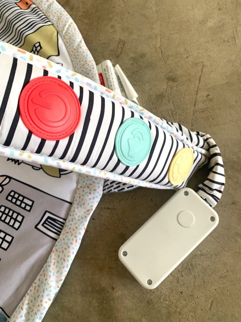 Skip hop play mat visual, light & sound, Babies & Kids, Infant