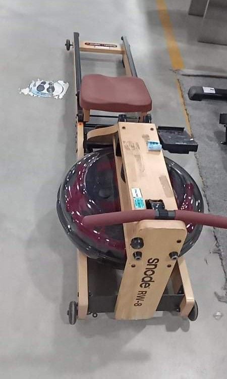 Snode Water Rowing Machine Snode Water Resistance max load 150kg, Sports Equipment, Exercise ...