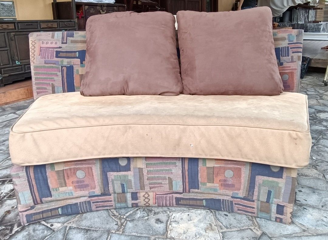 Sofa Set on Sale 40, Furniture & Home Living, Furniture, Sofas on Carousell