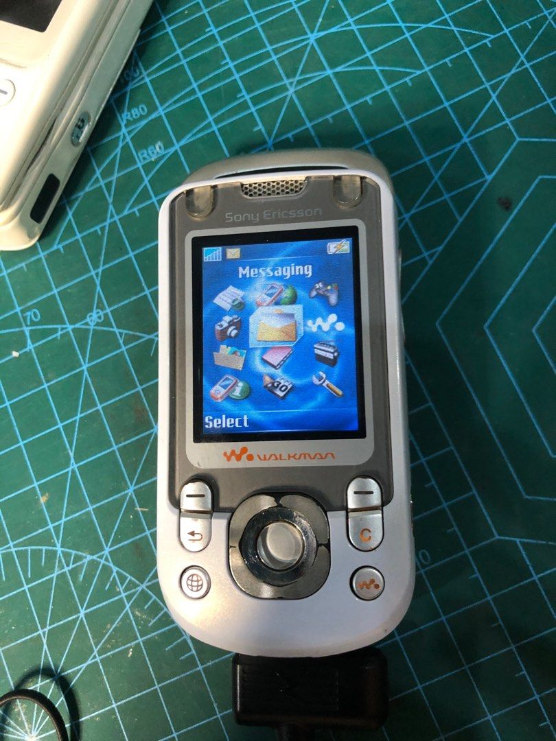 Sony Ericsson W550i no.3, Mobile Phones & Gadgets, Mobile Phones, Early