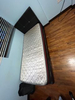 (Category: ) located in . Submitted by cathdabucol (Listing ID 1196776247, Image 1). Description: .