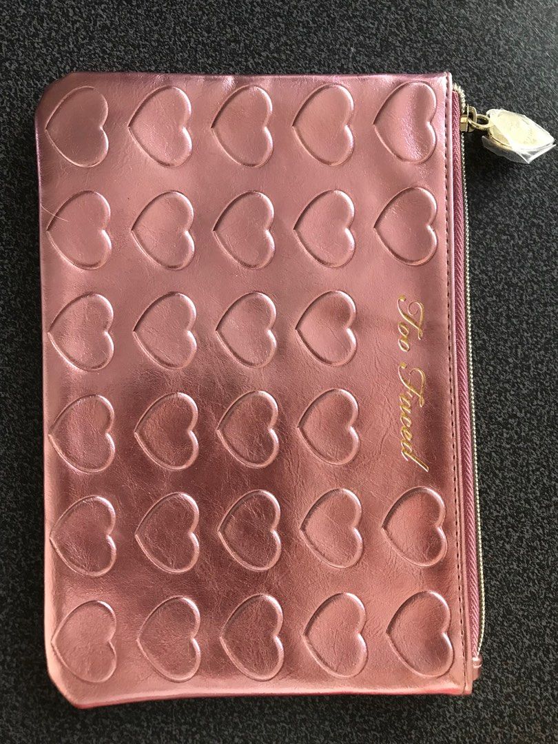 TOO FACED METALLIC PINK POUCH