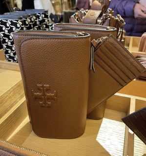 Tory Burch Wallet with sling
