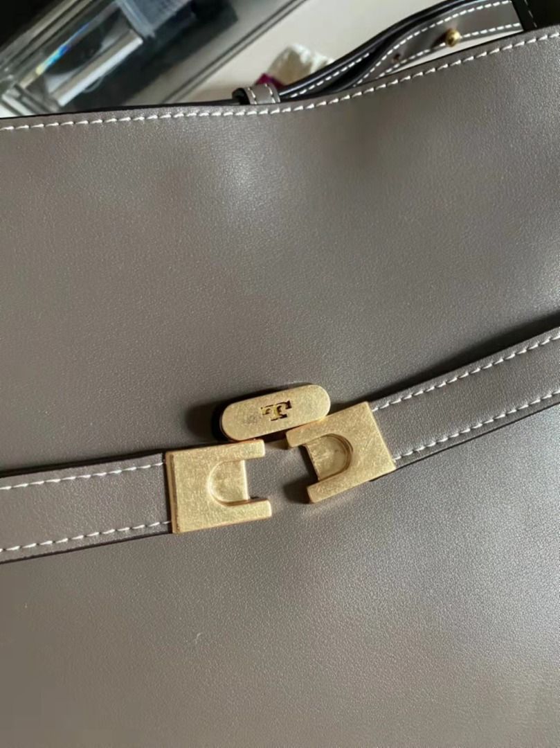 Toryburch Double Lee Elephant Grey, Luxury, Bags & Wallets on Carousell