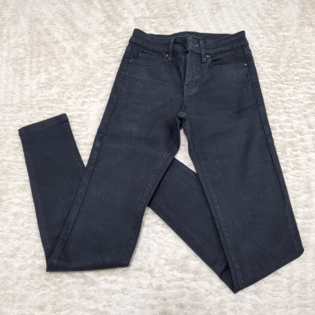 Black skinny store jeans size 22