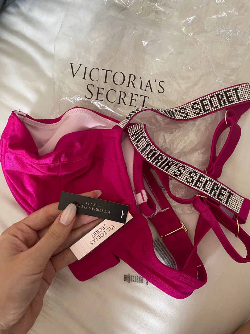 Victoria's Secret Bombshell Bra, Women's Fashion, Swimwear, Bikinis &  Swimsuits on Carousell