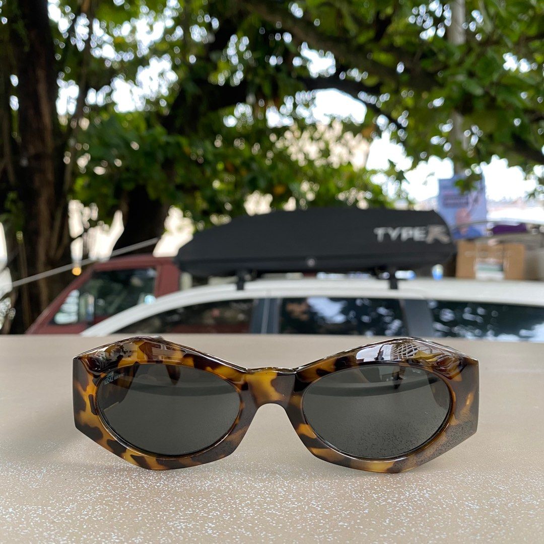 Versace discount hexagon sunglasses