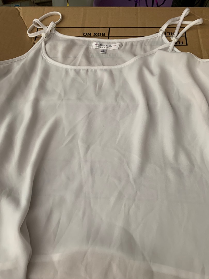 White sheer top, Women's Fashion, Tops, Sleeveless on Carousell