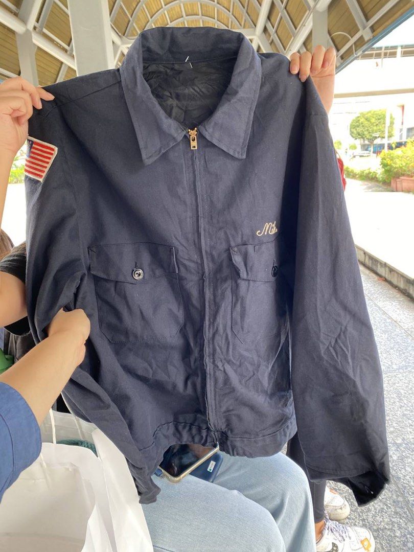 Worker jacket (Category: Coats, Jackets and Outerwear) located in Singapore. Submitted by helloyellowwwww (Listing ID 1196768437, Image 1). Description: Bought from Stakeout! Did not wear it, open to slight nego! .