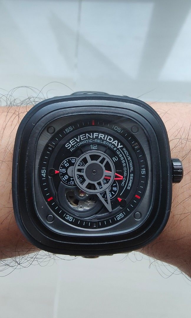 WTS SevenFriday P3 01 Authenticated As Genuine Men s Fashion