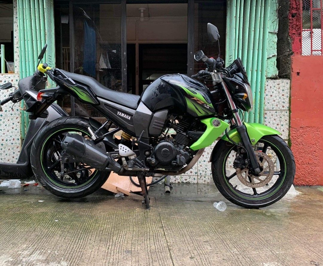 Fz 2012 model store