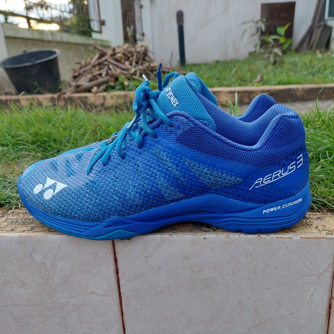 Yonex Aerus 3