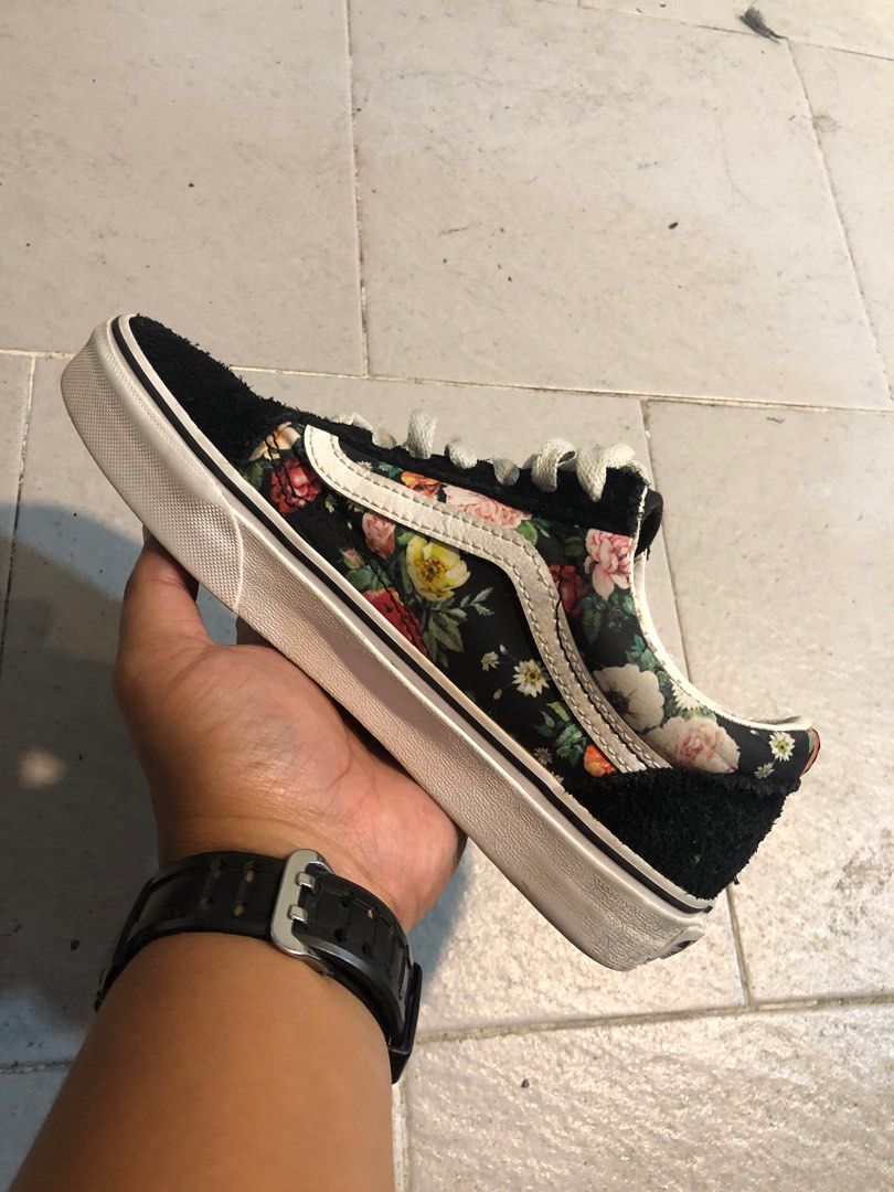 Vans floral suede hot sale