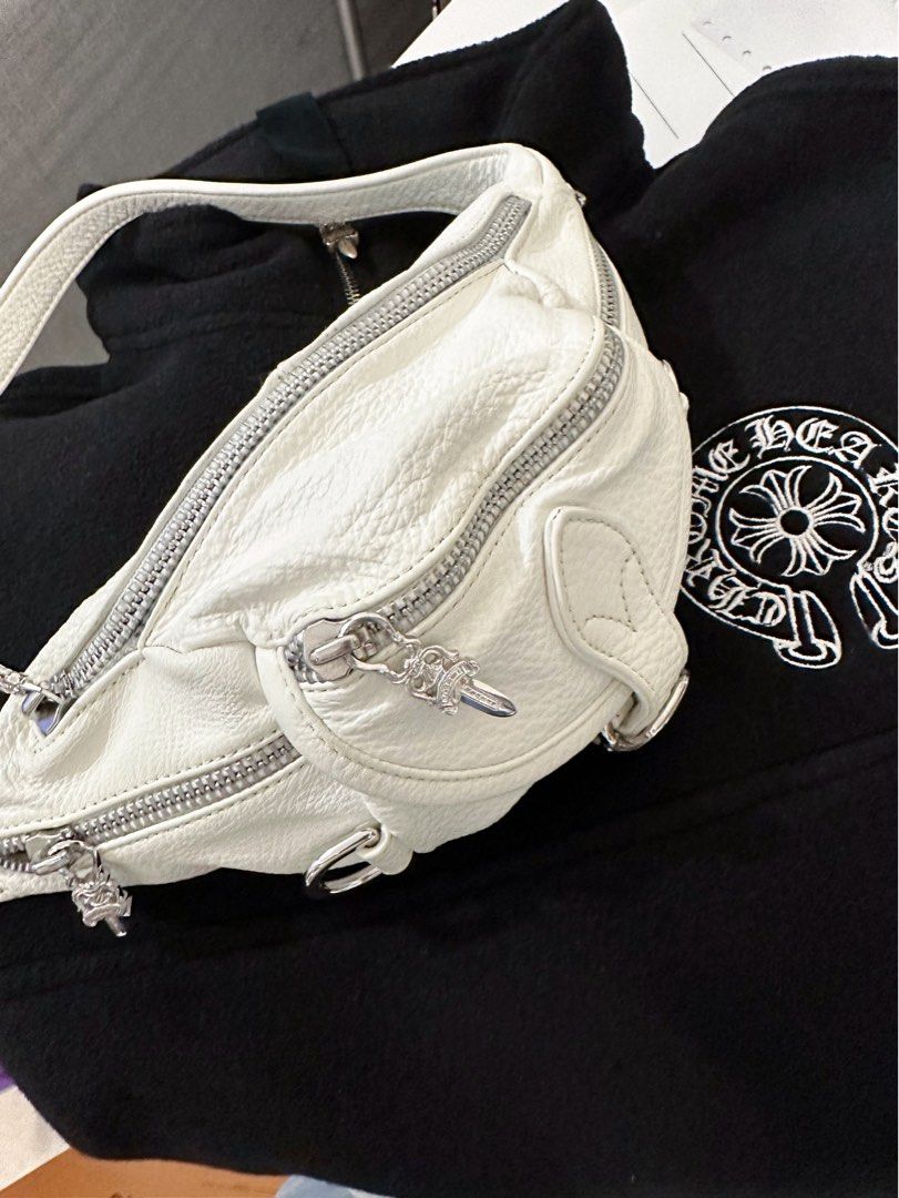 95% New ! Chrome hearts bag snat pack mini size white color 克羅心