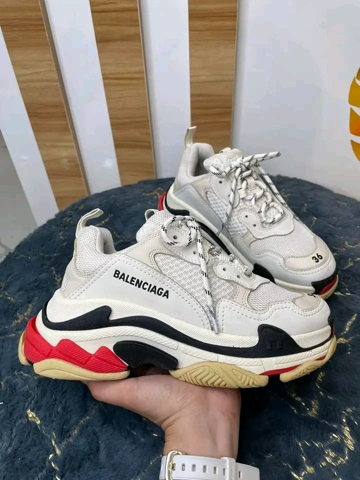 💜♥️ BALENCIAGA TRIPLE S SNEAKER SIZE EU 36 / 23.5cm in women