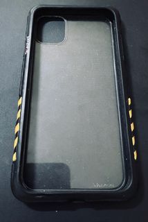 太樂芬工業風 iPhone 11 case 贈鏡頭貼加手機支架