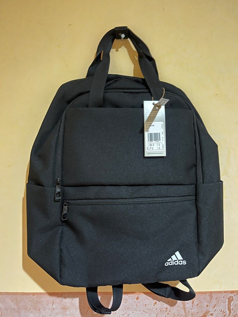 coach backpack with laptop compartment Charter in Graphic תכונות מיוחדות adidas 5-Star Team 2 Talla:39 category__SHOPIFY_COLLECTIONS_BRAND_ADIDAS