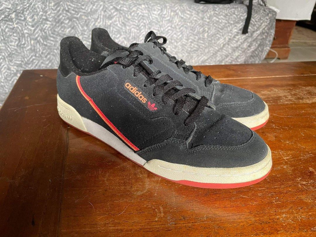 Adidas continental hotsell 80 black suede