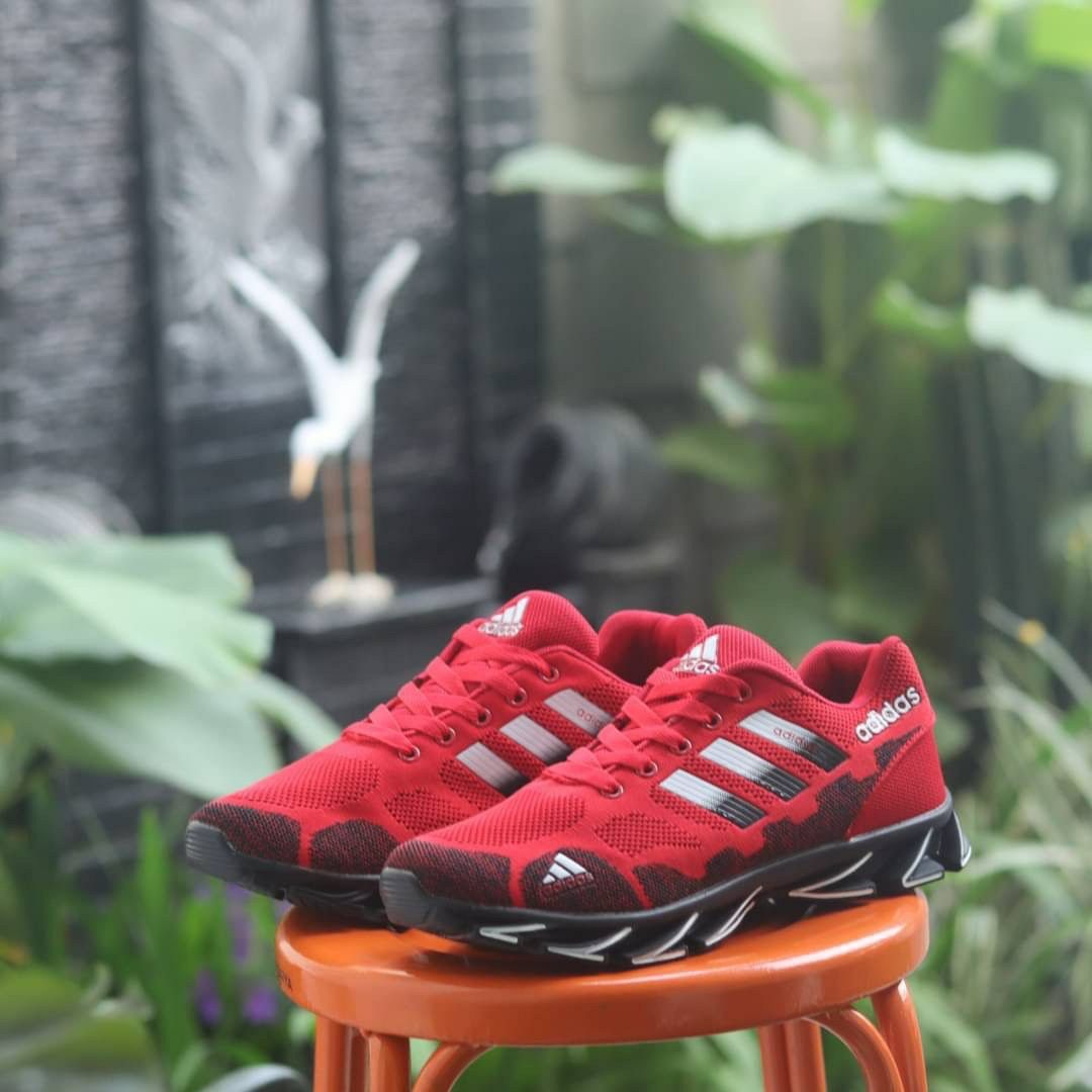 Harga deals adidas springblade
