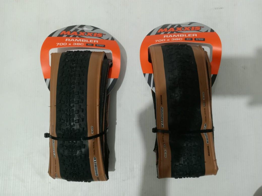 BAN LUAR GRAVEL ROADBIKE MAXXIS RAMBLER 700X38C 40C EXO TR TANWALL