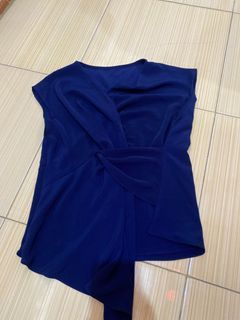 BLOUSE navy lengan agak buntung