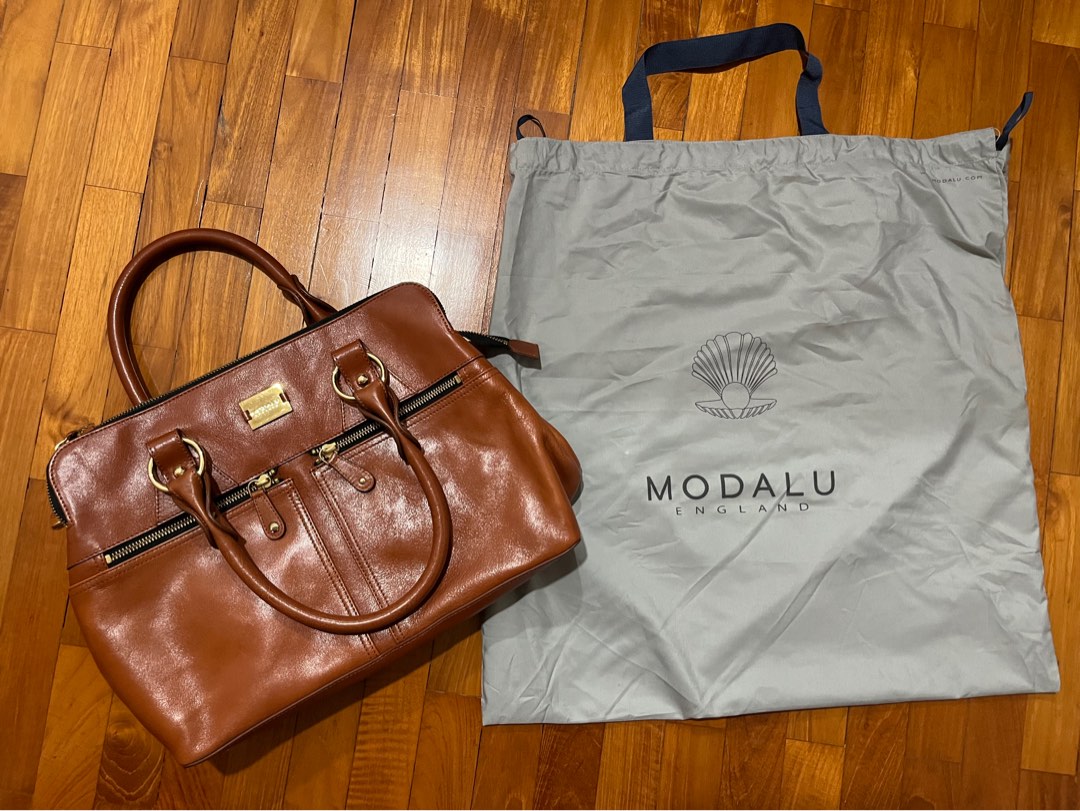 Modalu Pippa Bag | Leather Tote | Charles Clinkard