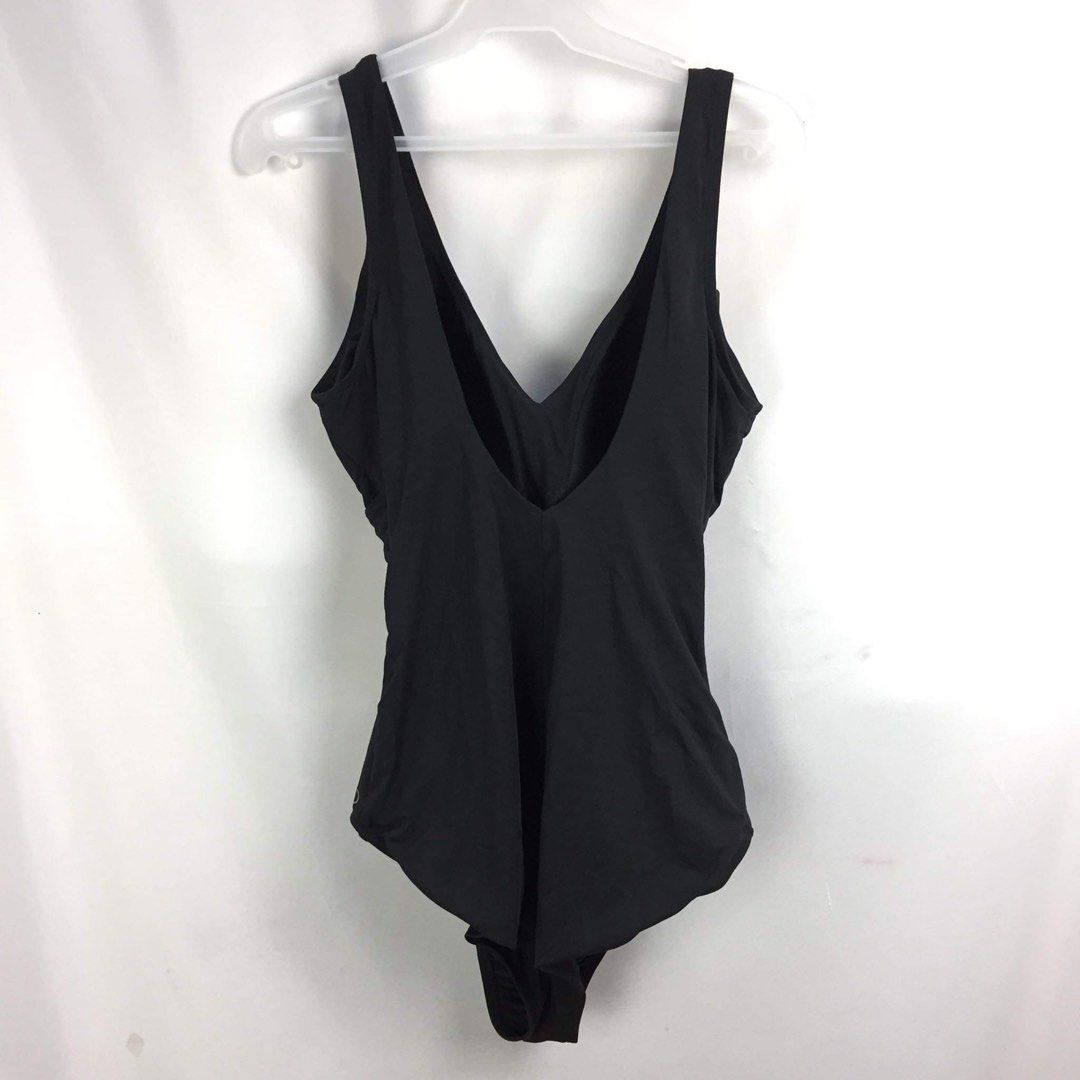 CALIA by Carrie Underwood Women's One Piece Swimsuit Twist Front (Pure