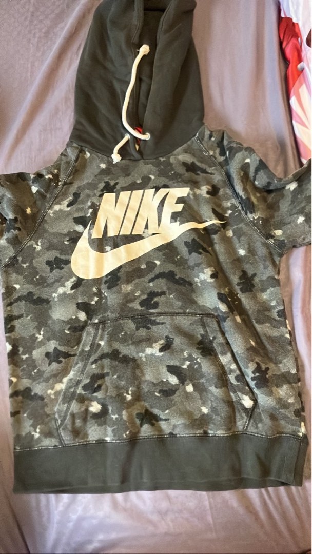 camo hoodie womens nike